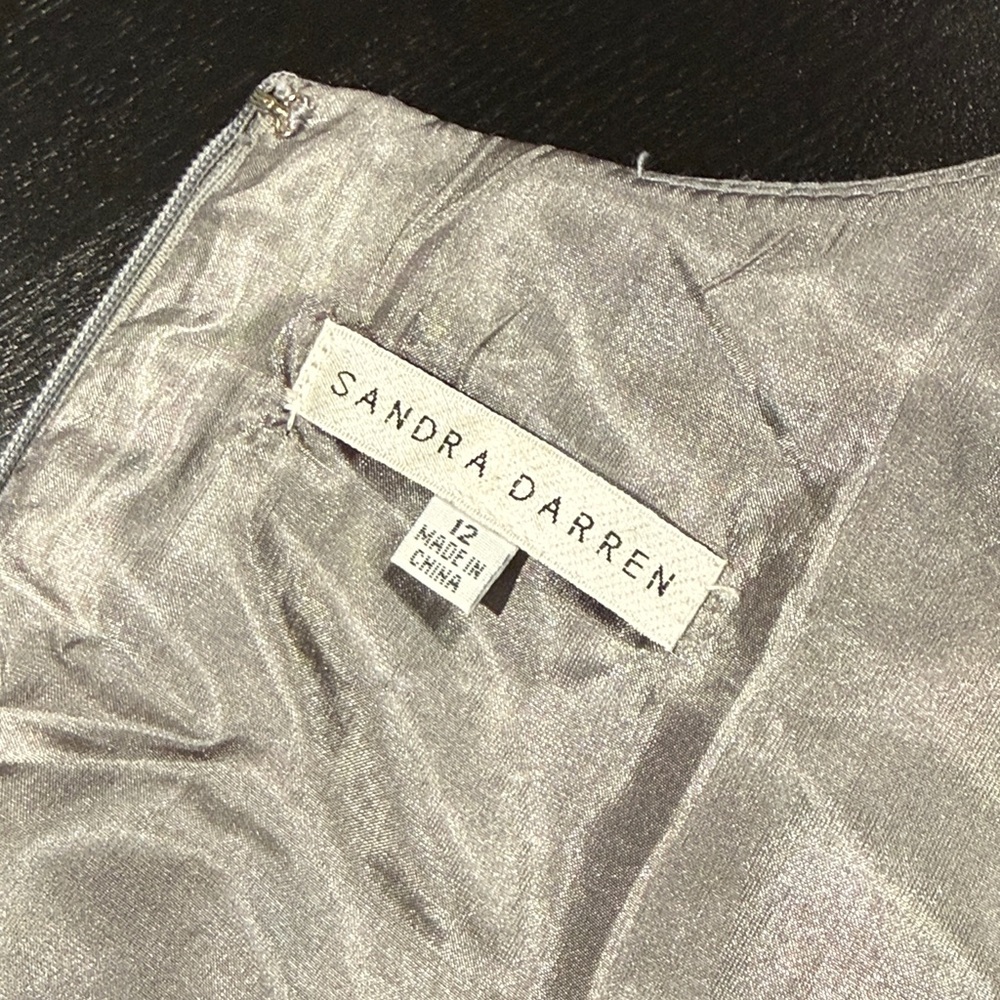 Sandra Darren Gray Cap-Sleeve Bow Front Dress – Size 12 - Picture 9 of 12